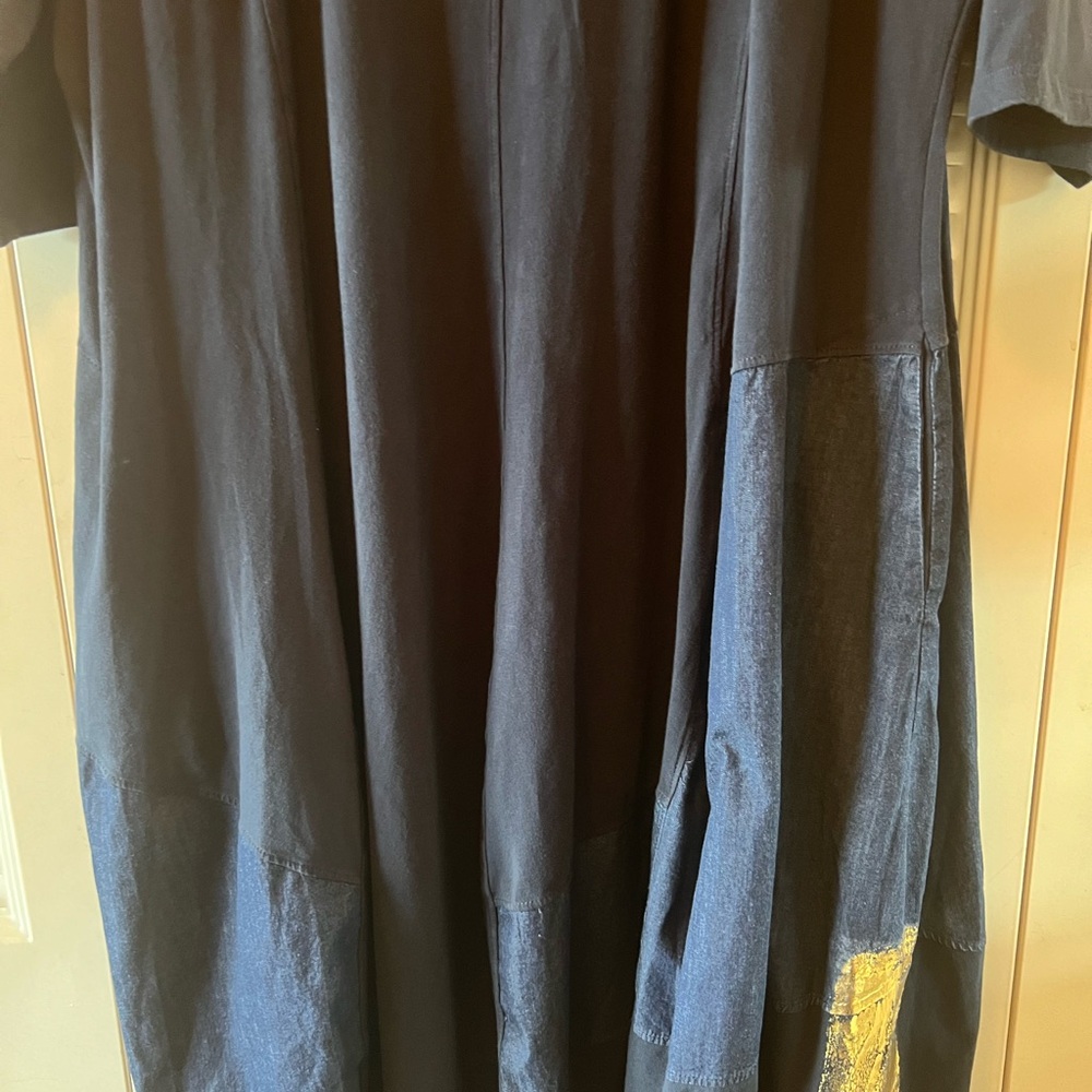 Blue Long Sleeve Crew Neck Midi dress - Picture 2 of 8